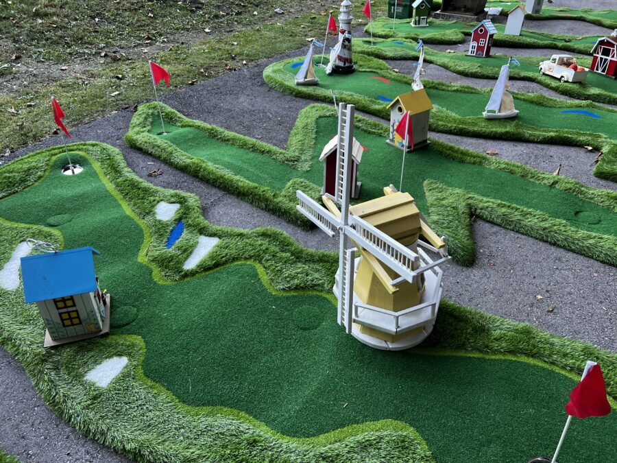 Mini golf - Image 8