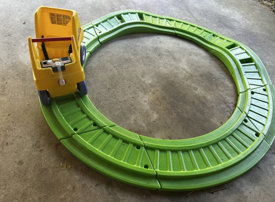 Roller Coasters Power Wheels Train - Image 3