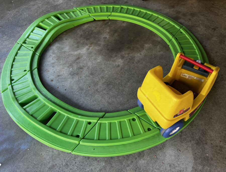Roller Coasters Power Wheels Train - Image 2