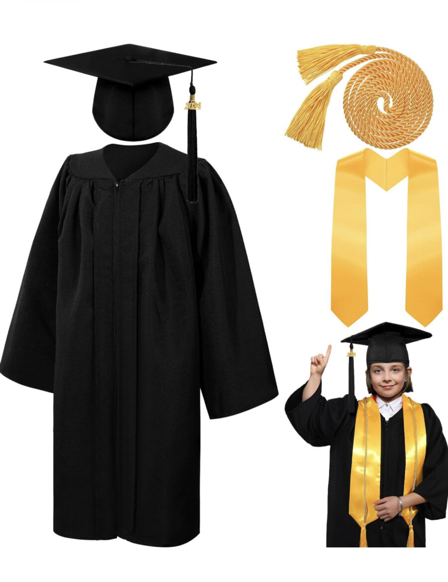 Graduation gown set - Image 3
